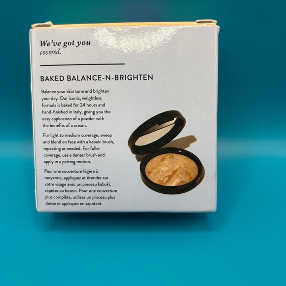 Laura Geller LIGHT Baked Balance-N-Brighten Foundation Color Correcting - Picture 3 of 3